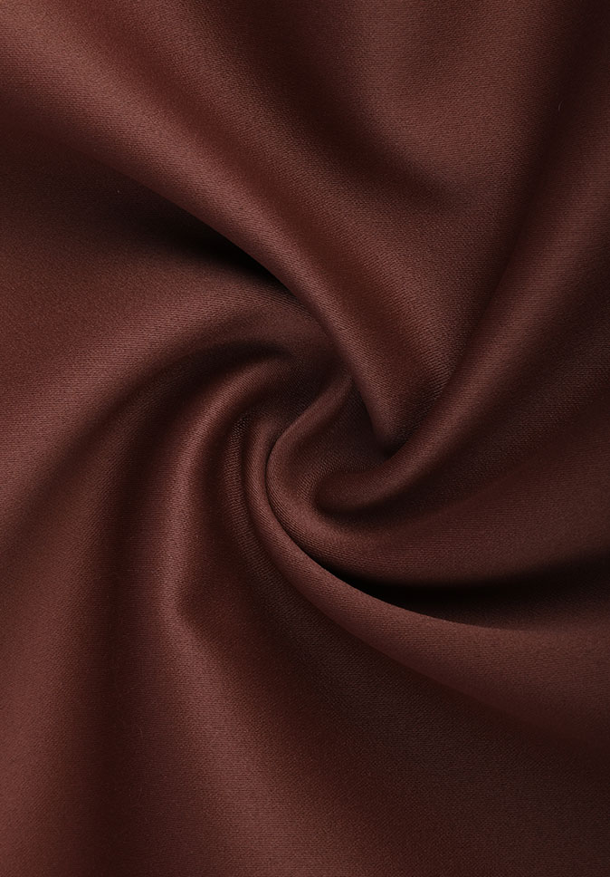 PurePolyester kunglig stil inneboende flamskyddande hög precision 300CM satin mörkläggningsgardintyg